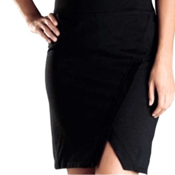 Express High Waisted Luxe Lounge Side Slit Midi Pencil Skirt in Black, X-Small - Picture 3 of 12